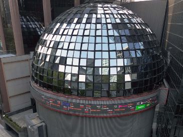 Al interior del mercado mexicano, destacaron lasa pérdidas de las emisoras Televisa, Bolsa Mexicana de Valores, Alsea, Chedraui y Volaris. AFP/ARCHIVO