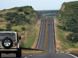 La intervención de la carretera busca mejorar la conexión hacia la región de Los Altos y favorecer el crecimiento de actividades industriales, agropecuarias y comerciales. EL INFORMADOR/Archivo