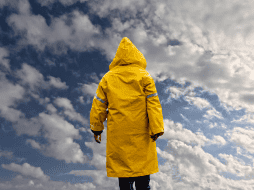 Para el resto del fin de semana, la tendencia indica que las lluvias continuarán de forma intermitente. ESPECIAL / CANVA