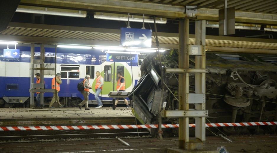 El accidente del tren regional tuvo lugar entre Tourville y Elbeuf-Saint-Aubin, a la altura del municipio de Cléon. AFP/ARCHIVO