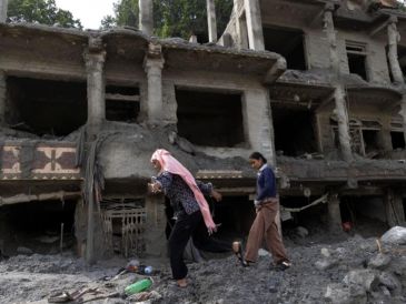 Las riadas en Nepal que han dejado más de mil 300 muertos y cerca de cinco mil desaparecidos desde el 26 de agosto. EFE/N. SHRESTHA