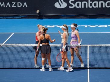 Renata Zarazúa y Kayla Day quedan eliminadas en la primera ronda de dobles del Guadalajara Open 2026 tras caer en sets corridos. CORTESÍA/GDL OPEN.