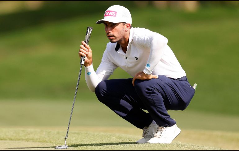 El golfista mexicano Álvaro Ortiz se coronó en el Simmons Bank Open y aseguró prácticamente su tarjeta para jugar en el PGA TOUR en 2027. AFP.