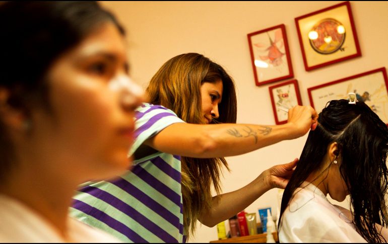 Lamentamos decirte que no existe una frecuencia universal que haga crecer el cabello más rápido. EL INFORMADOR/ARCHIVO