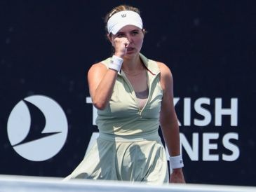Kayla Day se impuso ante Elvina Kalieva en sets corridos durante un disputado encuentro de más de dos horas y media en el Guadalajara Open. CORTESÍA.