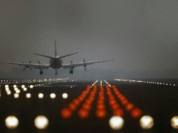 La suspensión de actividades y operaciones áreas en el aeropuerto capitalino fue acordada en coordinación de autoridades civiles y militares. UNSPLASH