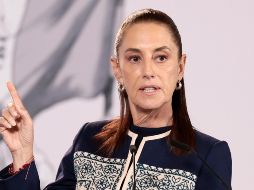 Claudia Sheinbaum pidió que se transparenten los mecanismos de las plataformas para seleccionar el contenido que muestran a sus usuarios. EFE/J. Méndez