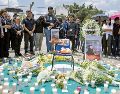 Compañeros de Claudia Tacoronte en México se reunieron para recordarla y exigir justicia por su muerte, bajo la consigna “Claudia no se olvida”. EFE