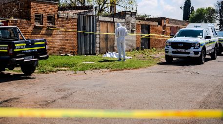 Las similitudes entre los casos son suficientemente preocupantes para intensificar las pesquisas y emitir una advertencia pública en Johannesburgo, Sudáfrica. ESPECIAL/AP