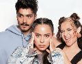 El elenco de la serie “Detrás del telón”, con Ceci Lozava al centro. ESPECIAL