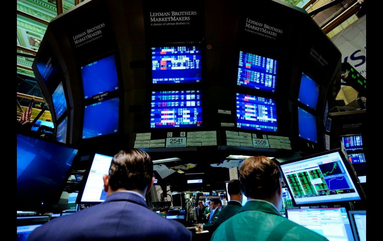 El sector de la energía y el financiero tuvieron las mayores pérdidas de la jornada, mientras que el tecnológico tuvo las mayores ganancias. EFE/ARCHIVO