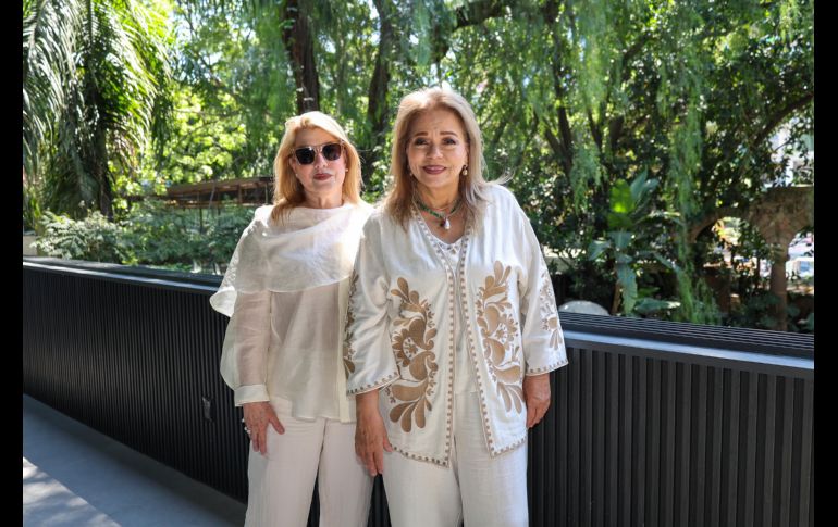 Marisol Espinoza y Carolina Zubia. GENTE BIEN JALISCO / Bridal shower de María Álvarez