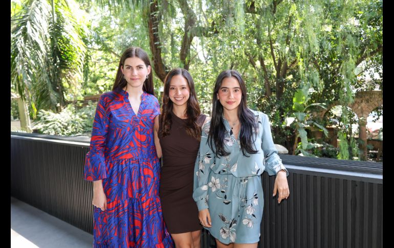 Natalia Sánchez, Pilar Gutiérrez y Paola Aguilera. GENTE BIEN JALISCO / Revista del 18 de septiembre 2026