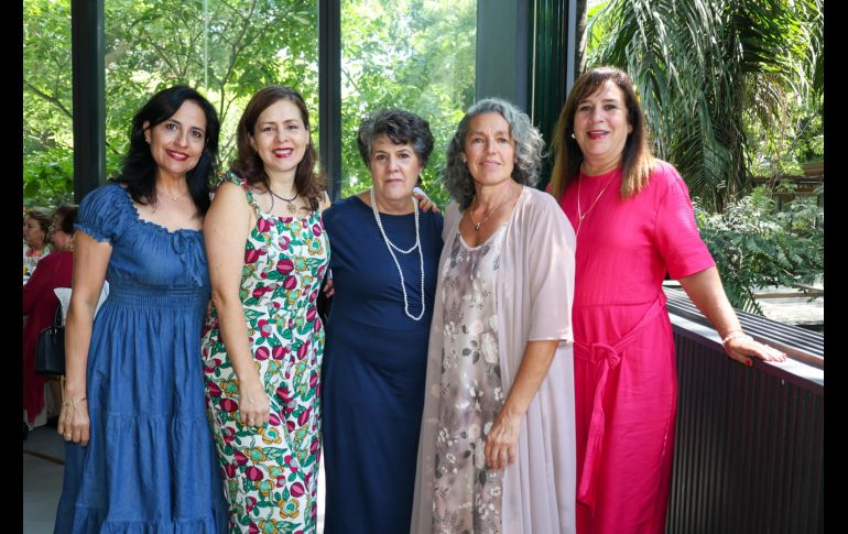 Claudia Sofía Miranda, Angélica Corona, Yuritzi Orozco, Yuli Guemez y Clara Mirassou. GENTE BIEN JALISCO / E. Escamilla