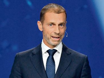 Aleksander Ceferin. El presidente de la UEFA, junto al de Concacaf, pide más recursos para las federaciones asociadas a la FIFA. AFP/M. Yalcin