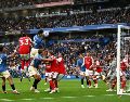 La defensa del Arsenal, considerada la mejor del campeonato e incluso de Europa, se vino completamente abajo ante unas Gaviotas sin complejos. AFP / G. Kirk