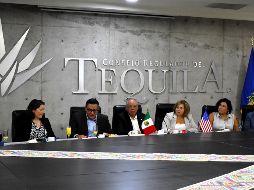 Durante el diálogo, realizado en la sede del Consejo Regulador del Tequila, se resaltaron siete ejes para fortalecer la cooperación entre México y los Estados Unidos en torno al tequila. ESPECIAL