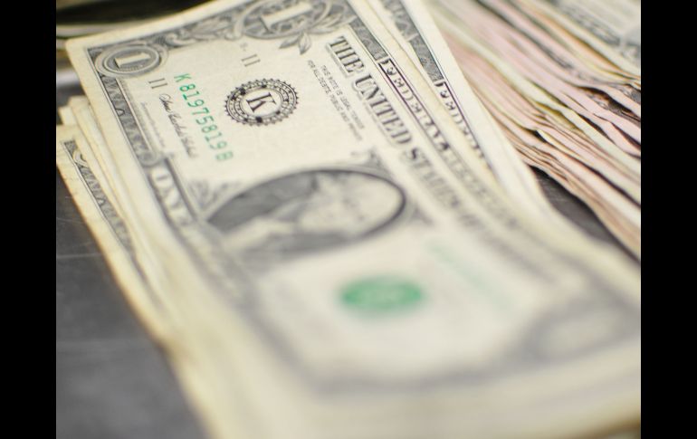 La deuda corporativa no financiera de Estados Unidos alcanzó los 24 billones de dólares en medio de un aumento del endeudamiento relacionado con la IA. ESPECIAL/PEXELS