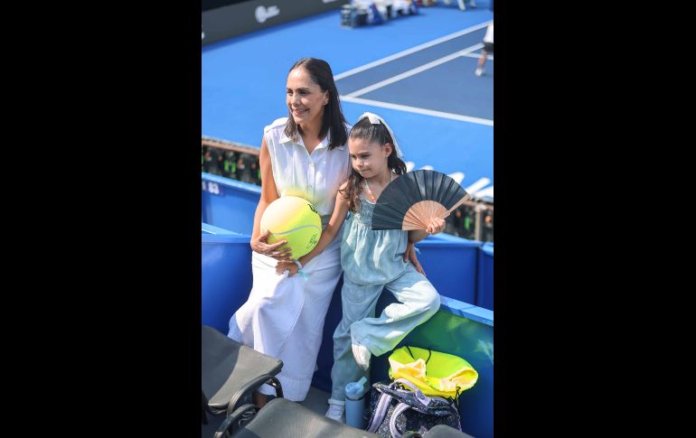 Ana Ramírez y Luciana Ayala. GENTE BIEN JALISCO / C. Jimeno