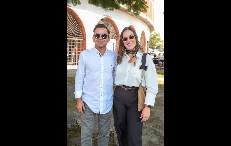 Javier Mijangos y Ana Paula Medrano. GENTE BIEN JALISCO / Revista del 25 de septiembre 2026
