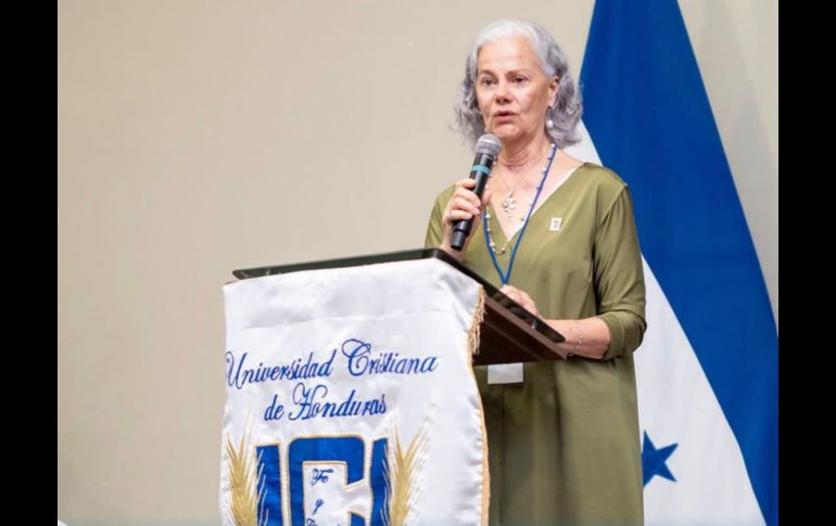 Dora Fafutis Morris, dirigente de ALARP, explicó que la transformación tecnológica ha modificado el trabajo de las relaciones públicas. CORTESÍA
