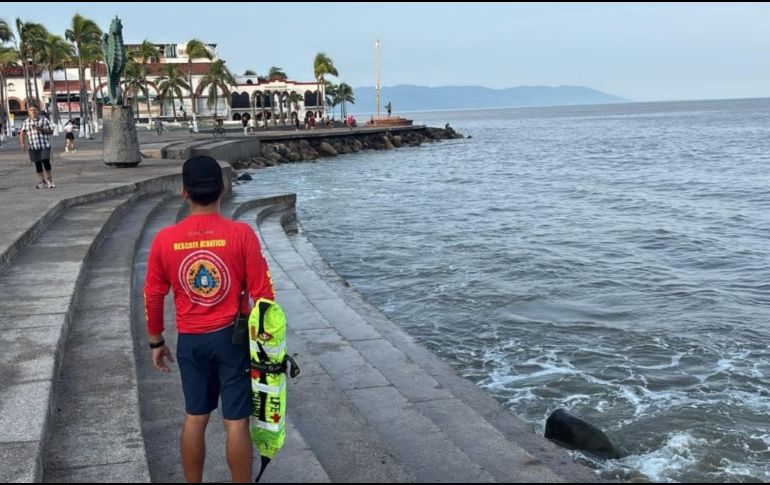 El personal de PC Jalisco continúa en la Costa Norte, donde se atienden las consecuencias de las precipitaciones registradas en las últimas horas. X / @GobiernoJalisco