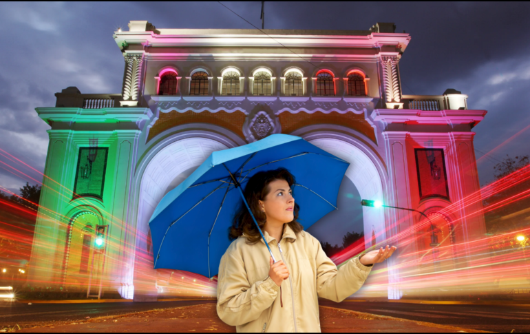 Aunque la mañana se perfila relativamente seca, la probabilidad de lluvias ligeras o lloviznas dispersas aumenta hacia la tarde. ESPECIAL / CANVA