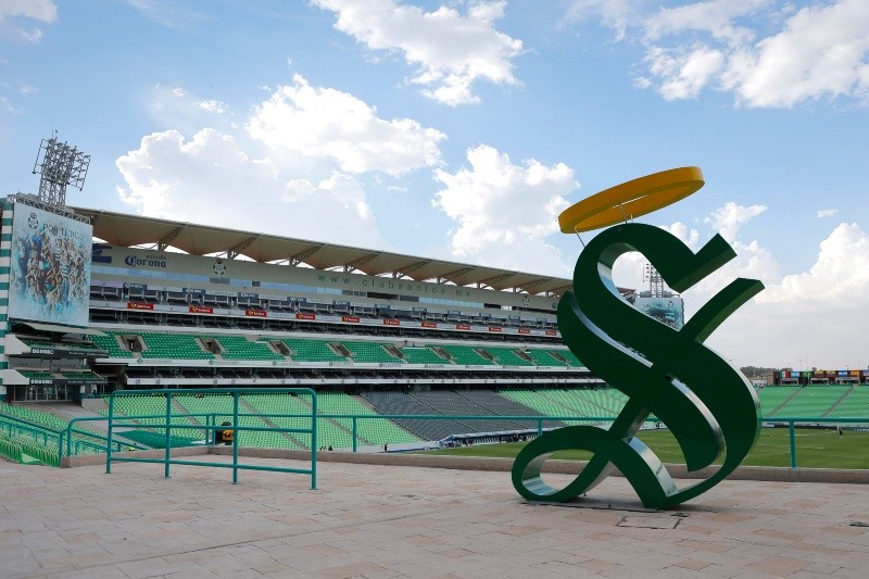 &nbsp;El estadio de Santos fue inaugurado dos años después de que inició su construcción. IMAGO7
