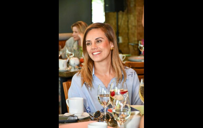 Cristina Tostado. GENTE BIEN JALISCO / Revista del 2 de octubre 2026