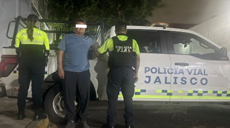 Los hechos ocurrieron durante la aplicación del Operativo Salvando Vidas en el cruce de la avenida Mariano Otero y Galileo Galilei, en la colonia Arboledas. ESPECIAL