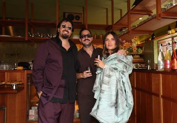 Amaury Vergara, Carlos Sada y Vanessa Corona. GENTE BIEN JALISCO / Revista del 9 de octubre 2026