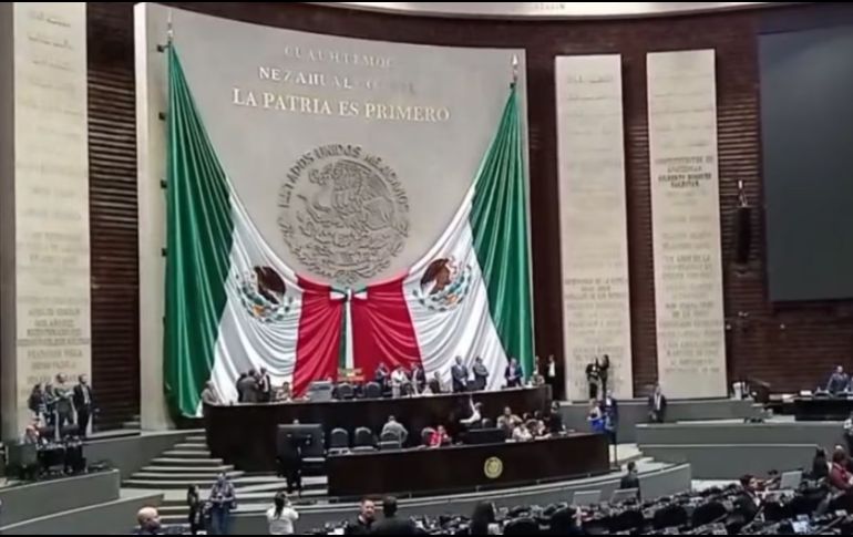 Diputados de oposición y organizaciones civiles advierten que las nuevas obligaciones para las plataformas podrían derivar en mecanismos de censura automatizada. SUN/ARCHIVO.