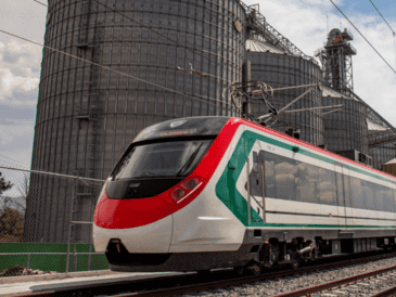 El Tren Felipe Ángeles, que funciona como una extensión del Tren Suburbano original, fue inaugurado oficialmente el 26 de abril de 2026. GOBIERNO DE MÉXICO