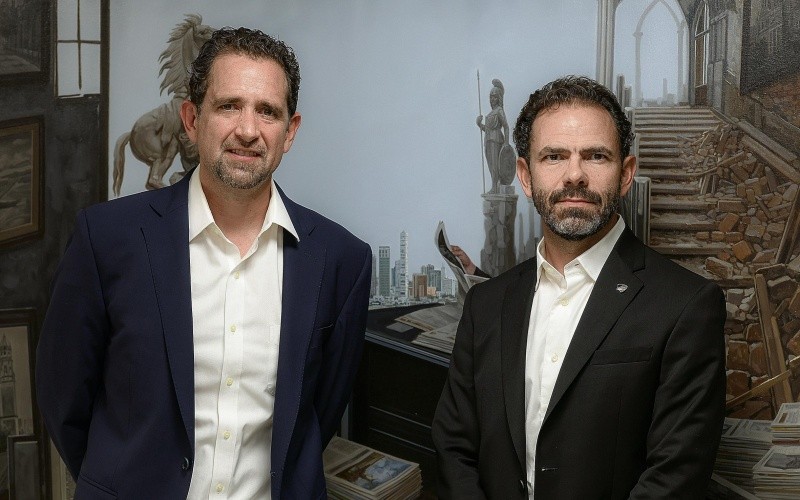 Onésimo Flores, COO de Grupo PRODI, y Gerardo Casanova, presidente de Atlas, destacaron que el nuevo estadio marcará una etapa histórica para la institución rojinegra. EL INFORMADOR/A. Navarro&nbsp;