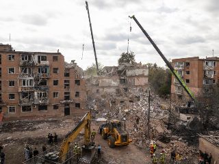 Claudia Sheinbaum explicó que se busca determinar cómo presuntos miembros de organizaciones criminales mexicanas podrían haberse incorporado al conflicto europeo, iniciado con la invasión rusa a gran escala de Ucrania en febrero de 2022. EFE / S. Ohunev