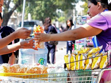 Las frutas y verduras se dispararon un 8.78% anual, mientras que los pecuarios bajaron un 4.46 por ciento. EL INFORMADOR / ARCHIVO