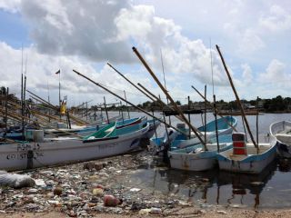 Las costas mexicanas se preparan ante el embate de los huracanes 