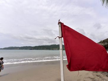 El GAP emitió un comunicado confirmó la suspensión de actividades aéreas en el Aeropuerto Internacional de Manzanillo para este sábado. CORTESÍA