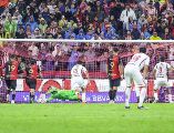 Camilo Vargas llegó a 21 penales atajados en la Liga MX y se encuentra a tres de alcanzar el récord histórico. EL INFORMADOR/A. NAVARRO.