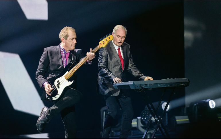 Andy McCluskey y Paul Humphreys fundaron OMD en 1978, convirtiéndola en una de las agrupaciones pioneras del synth pop británico. AFP