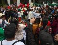 Las y los manifestantes del IMSS cuentan con el respaldo de trabajadores del Metro, ISSSTE, Pemex y por docentes de la CNTE. SUN / ARCHIVO