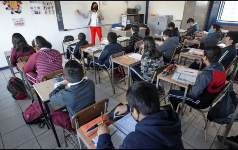 La SEJ agradeció la colaboración y responsabilidad de docentes, directivos, alumnos y padres de familia por acatar las indicaciones de protección civil durante la emergencia. EL INFORMADOR/ARCHIVO