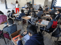 La SEJ agradeció la colaboración y responsabilidad de docentes, directivos, alumnos y padres de familia por acatar las indicaciones de protección civil durante la emergencia. EL INFORMADOR/ARCHIVO