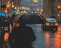Las condiciones meteorológicas mantendrán una inestabilidad constante en toda la ZMG, por lo que se exhorta a la población a salir de casa con paraguas o impermeable. Unsplash