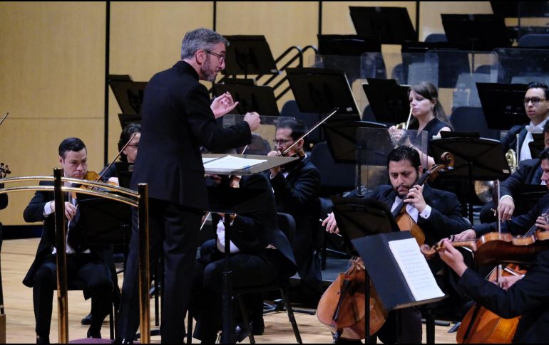 Bajo la dirección artística de José Luis Castillo, la OFJ explorará distintos lenguajes musicales y ampliará su repertorio hasta diciembre. CORTESÍA.