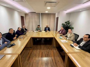 El Sindicato Nacional de Trabajadores del Seguro Social informó que se instaló formalmente una mesa de negociación y diálogo con el IMSS para revisar una nueva propuesta de incremento salarial. SUN
