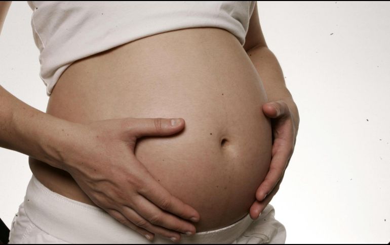 La Organización Mundial de la Salud recomienda, esperar un mínimo de 24 meses tras el parto de un bebé vivo antes de concebir otro hijo, tanto por el bien de la madre como del niño. EFE/Z. Mo