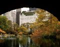 La conservación histórica del inmueble supone ciertas restricciones específicas para estas obras, razón por la que el hotel debe detener sus operaciones hasta que estas concluyan. FACEBOOK / THE PLAZA HOTEL