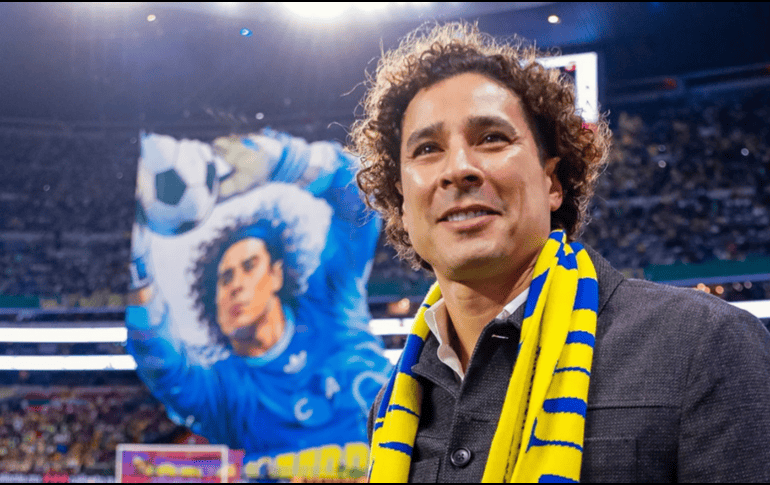 El histórico guardameta Guillermo Ochoa regresó a la cancha de las Águilas para recibir un emotivo homenaje tras anunciar su retiro profesional. INSTAGRAM/@clubamerica