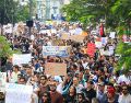 A raíz de la manifestación, la CEDHJ recibió 25 quejas contra elementos de la Policía Estatal por presuntos actos de abuso de autoridad. EL INFORMADOR